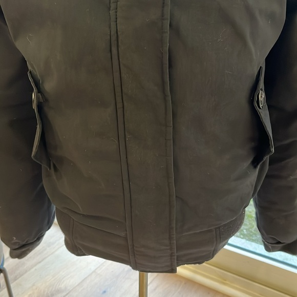 VGUC Community from Aritzia jacket - Picture 3 of 15